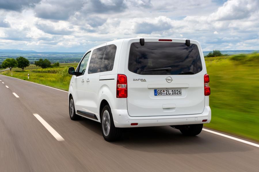  Opel Zafira Life Small 2019 года  (фото 2 из 11)